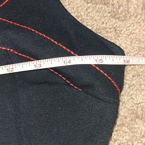 Cache black & red dress - 8 runs small more like a 4-6 - Picture 2 of 2